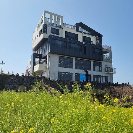 Eutteum-Won Pension Jeju Ngoại thất bức ảnh