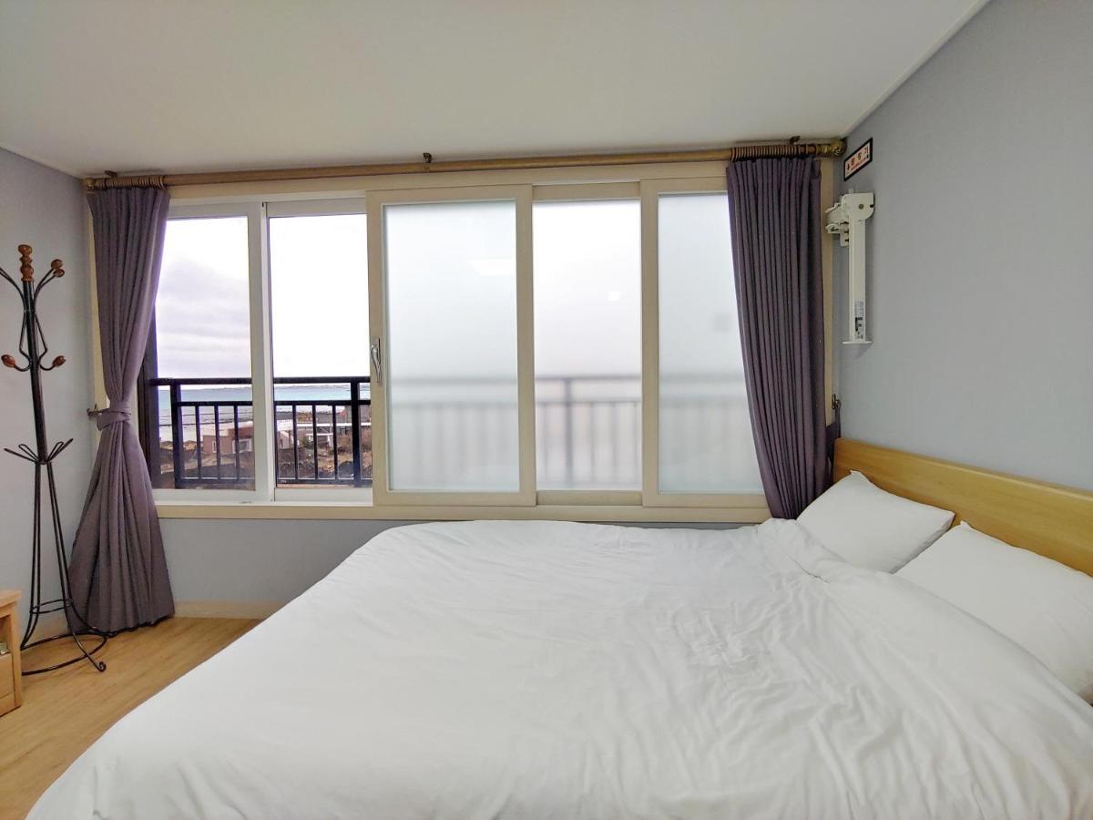 Eutteum-Won Pension Jeju Ngoại thất bức ảnh