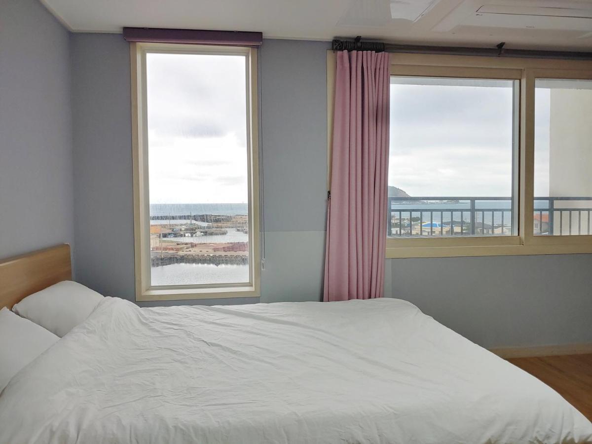 Eutteum-Won Pension Jeju Ngoại thất bức ảnh