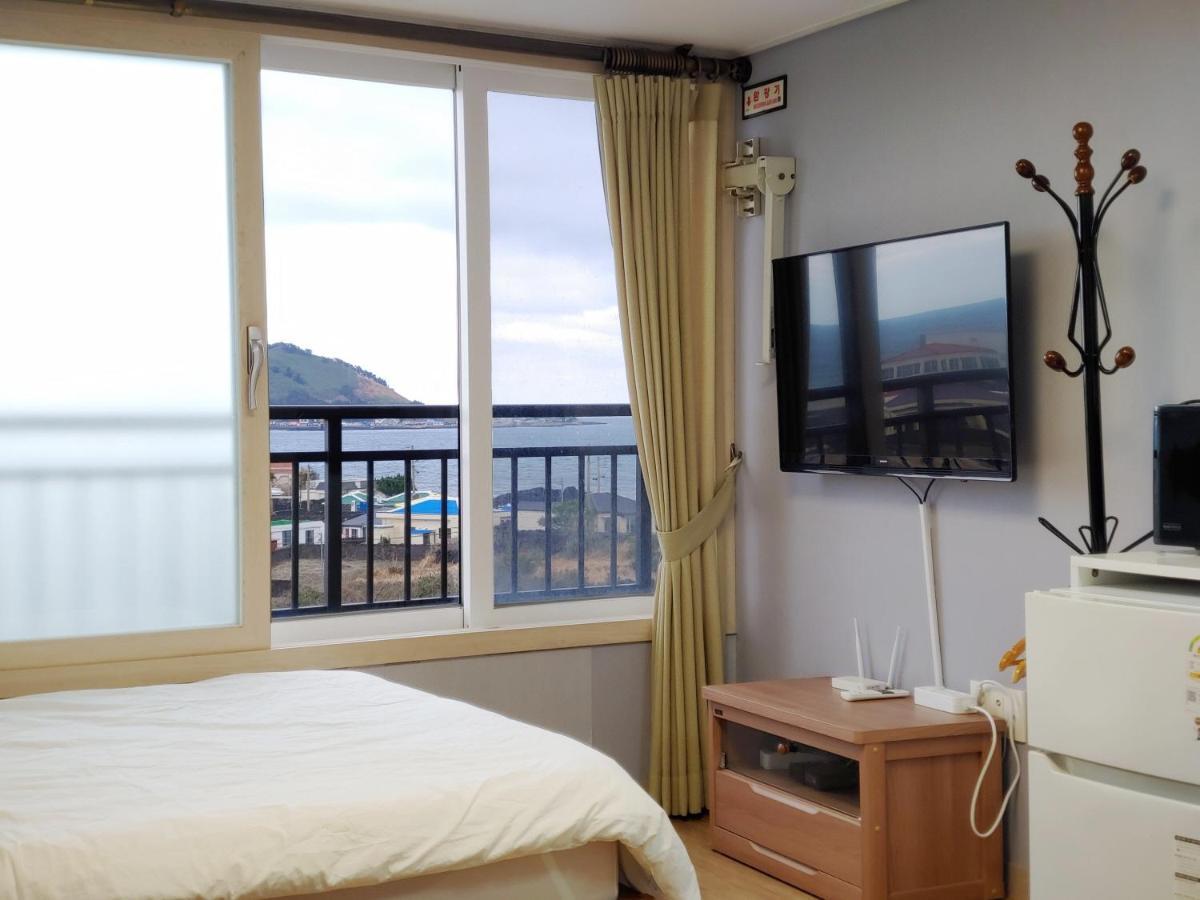 Eutteum-Won Pension Jeju Ngoại thất bức ảnh