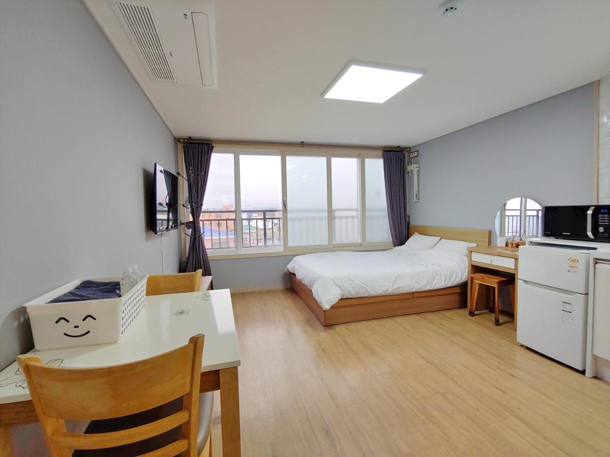 Eutteum-Won Pension Jeju Ngoại thất bức ảnh